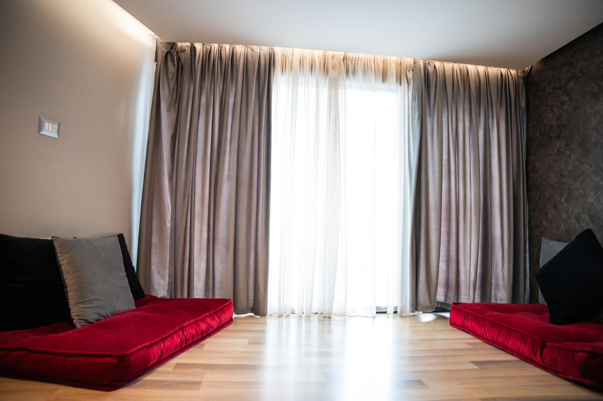 Center Boutique Hotel Tirana Exterior photo